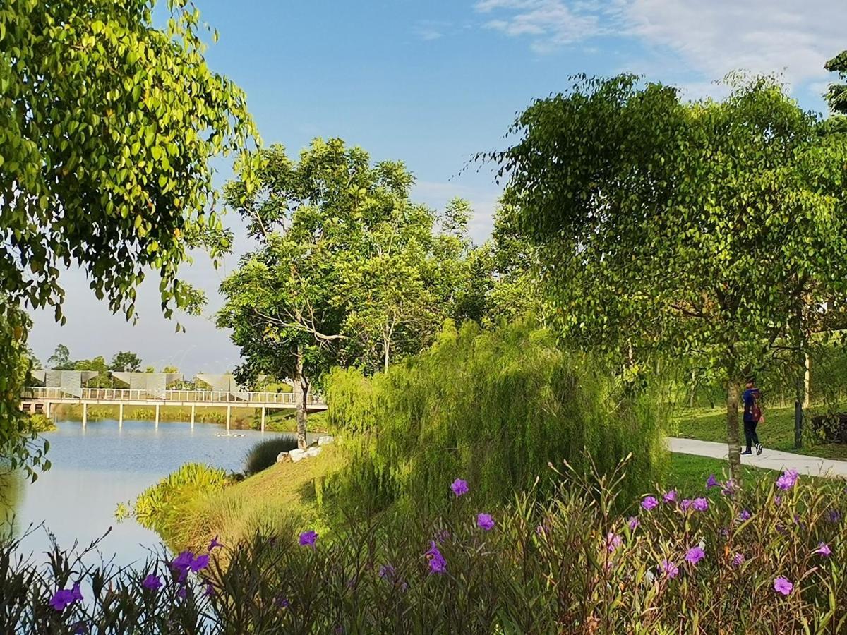 Rumah Sarah Semenyih Exteriör bild