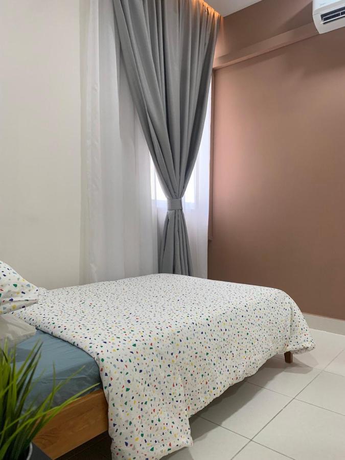 Rumah Sarah Semenyih Exteriör bild